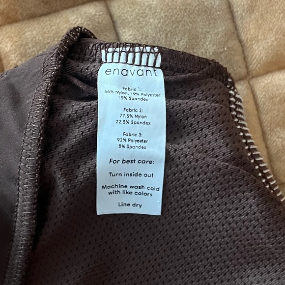 NWT Enavant ENVT Sports Bra Size S NEW - Picture 3 of 7